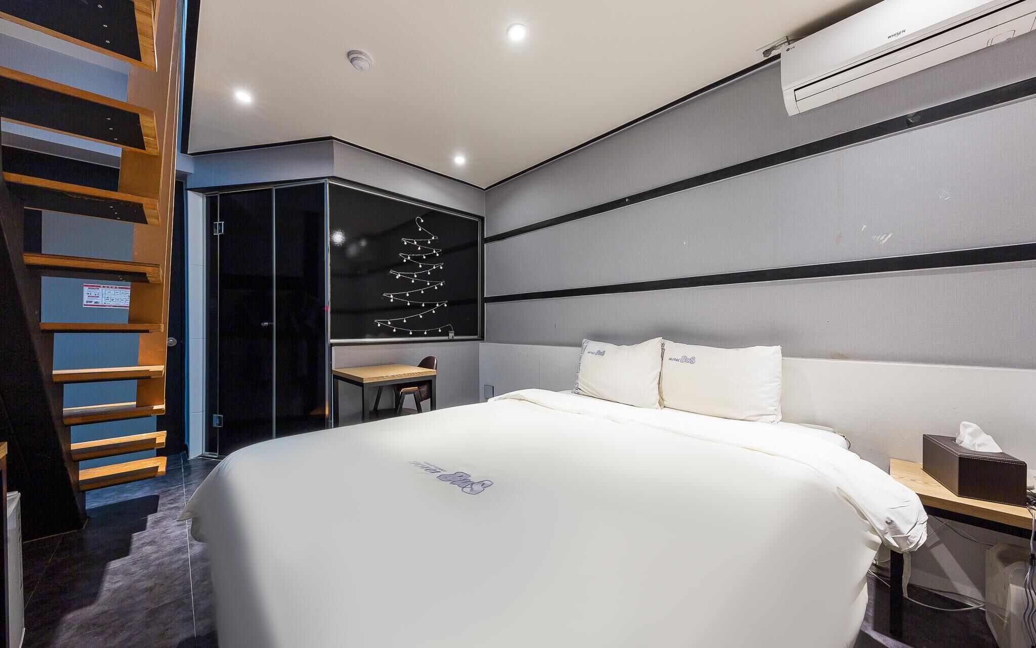 Daejeon Daesa Hotel Bus