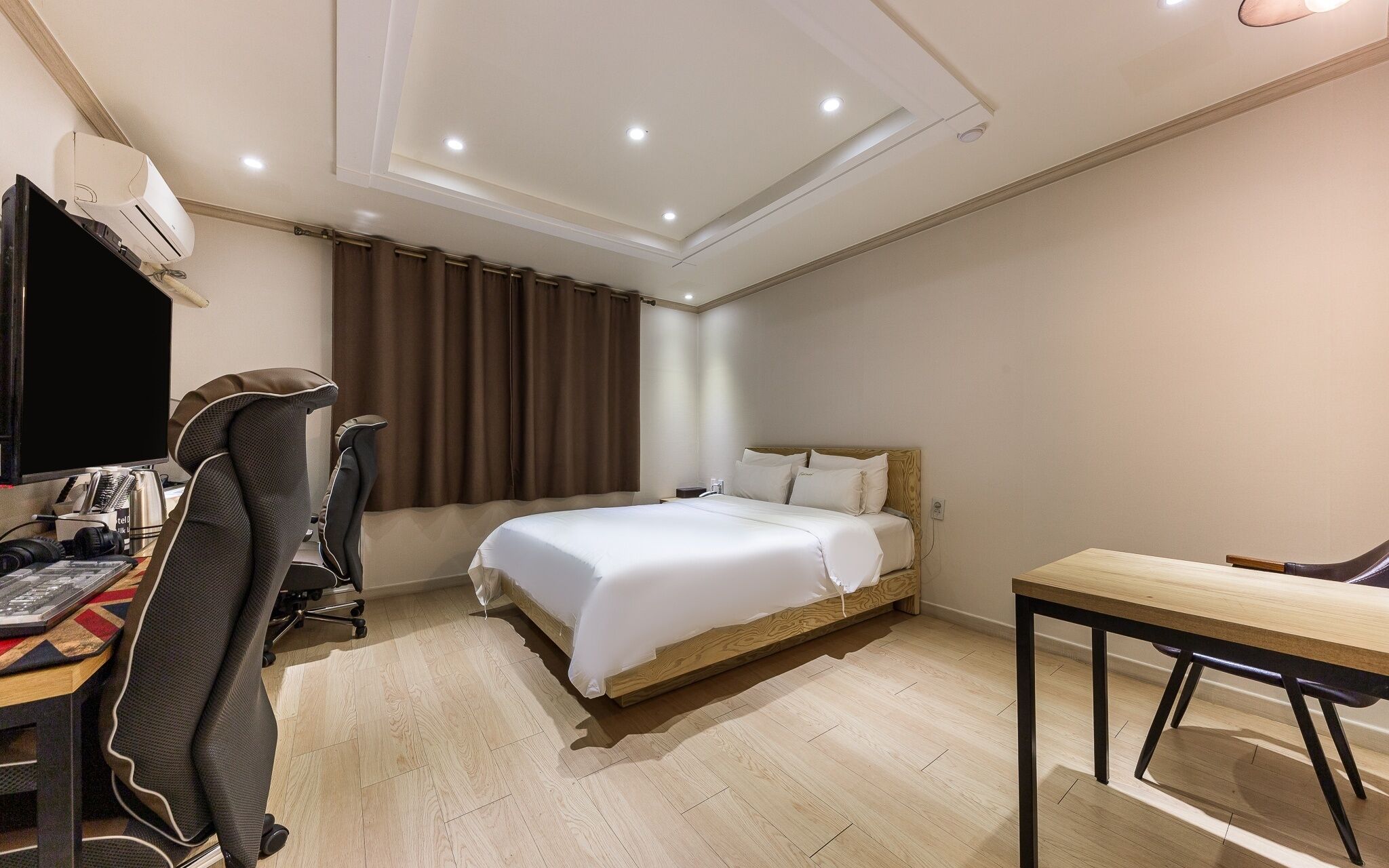 Daejeon Dunsan Hotel Days