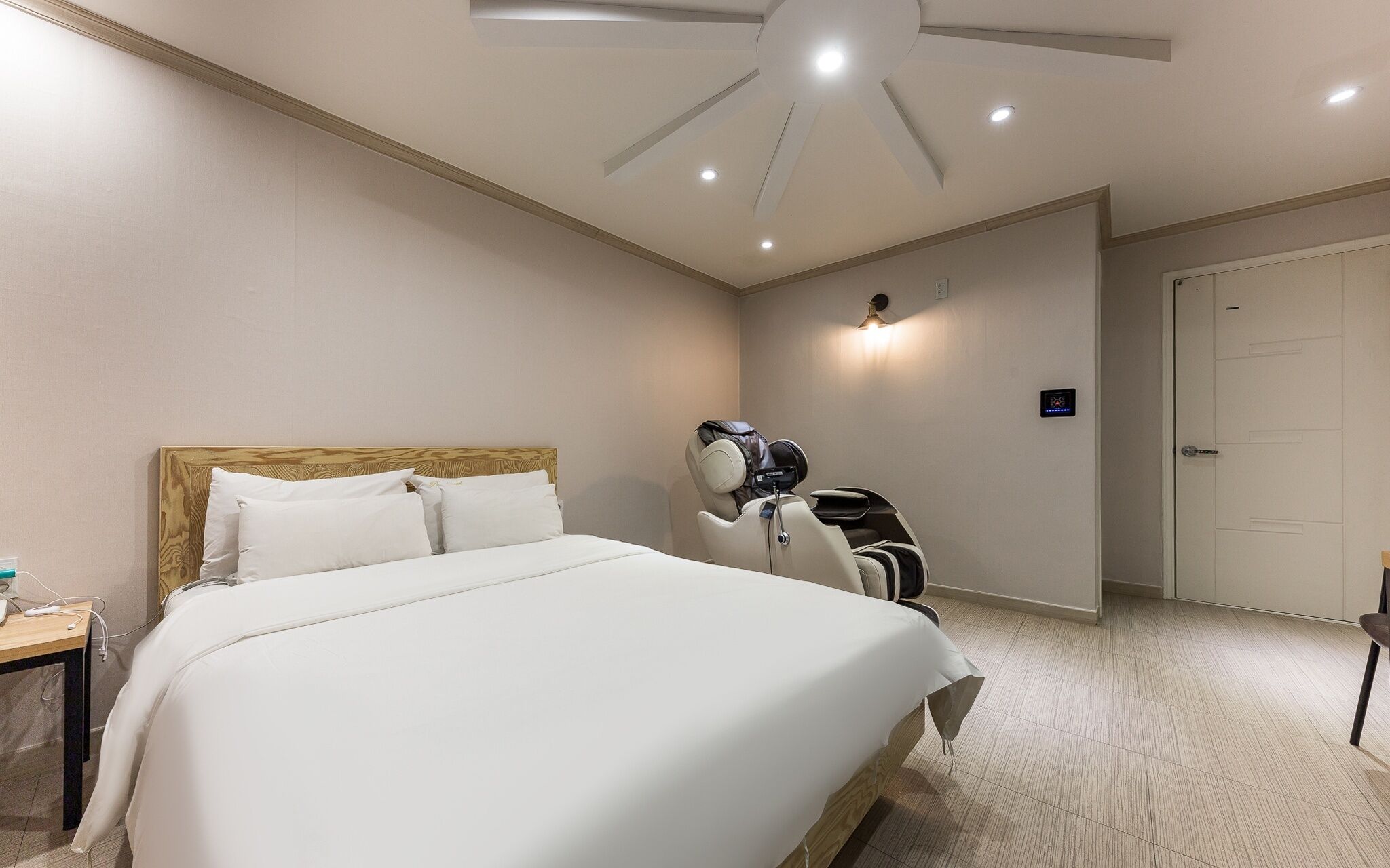 Daejeon Dunsan Hotel Days