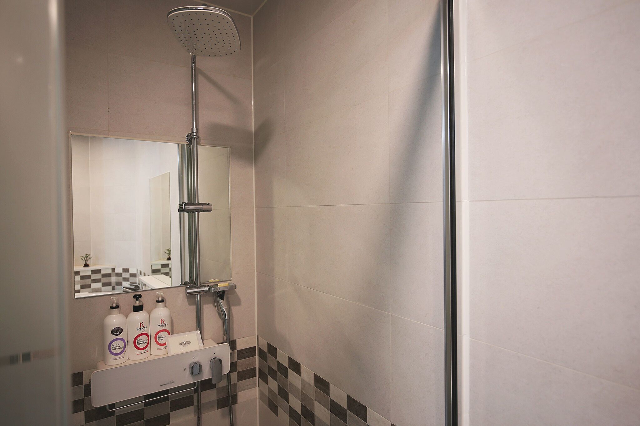 Daejeon Sannae Two Motel