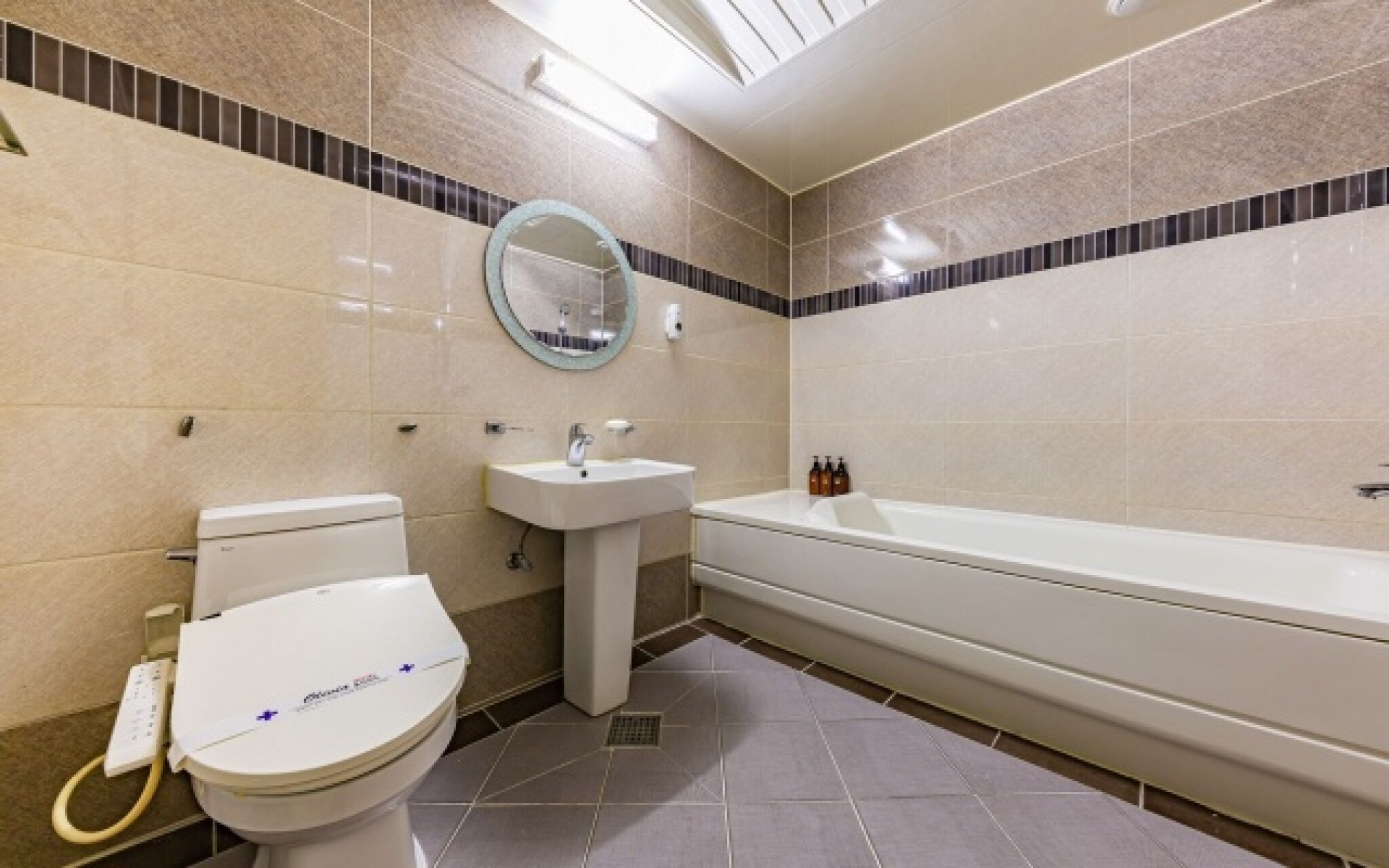 Daejeon Seonhwa Olivia