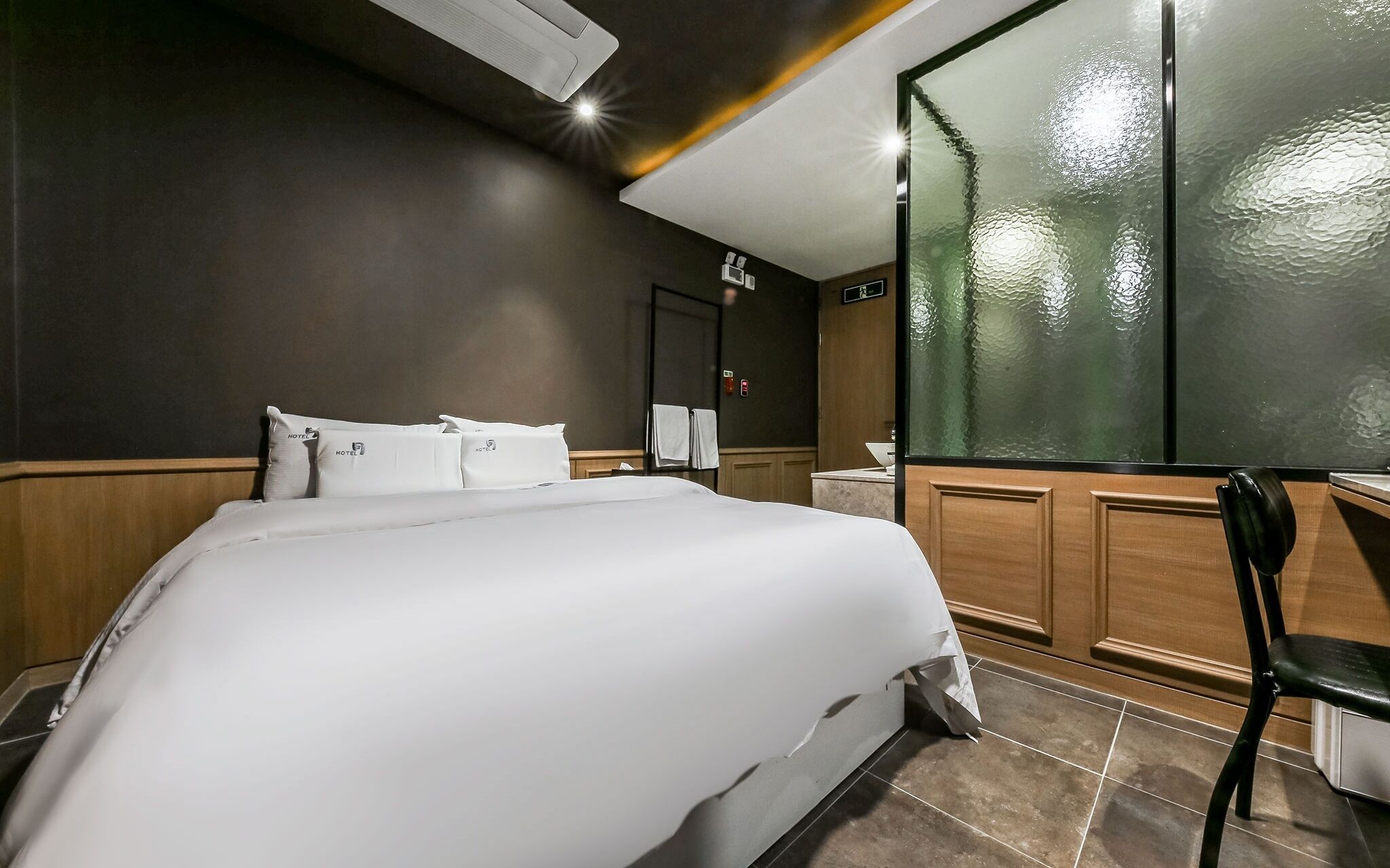 Daejeon Sintanjin Hotel Wol