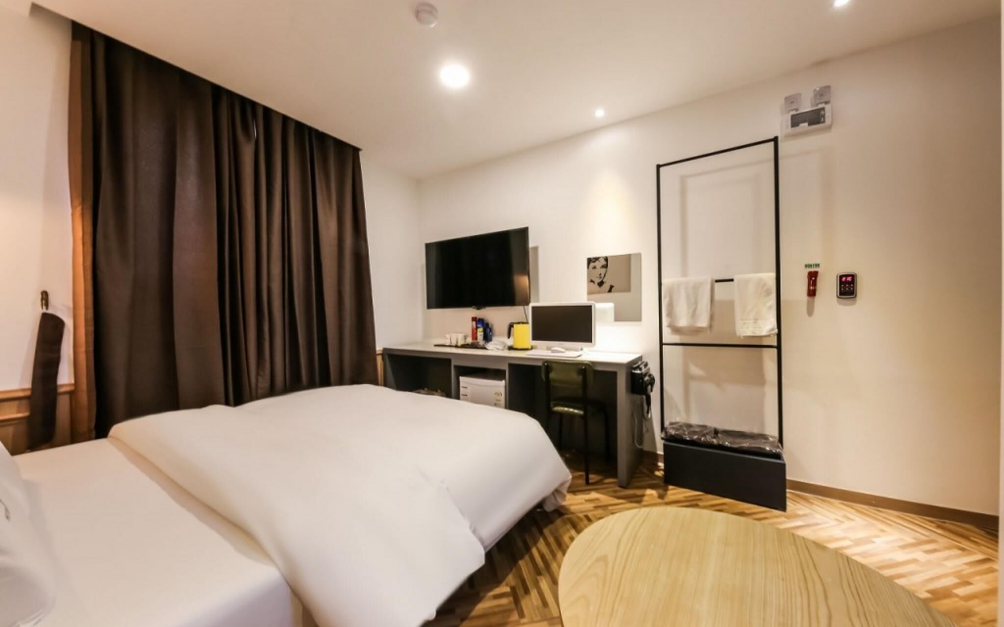 Daejeon Sintanjin Hotel Wol