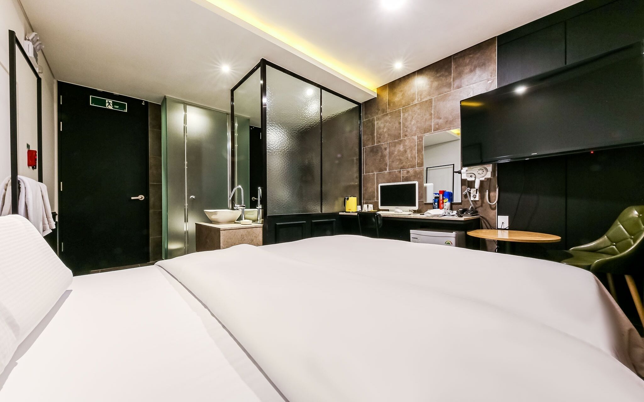 Daejeon Sintanjin Hotel Wol