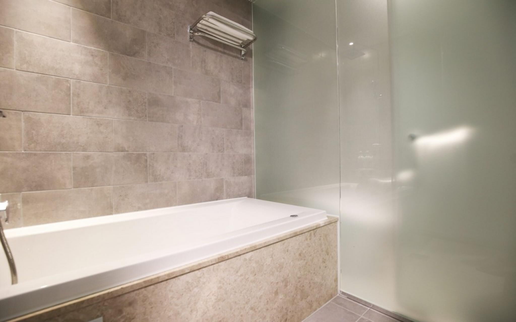 Daejeon Sintanjin Hotel Wol