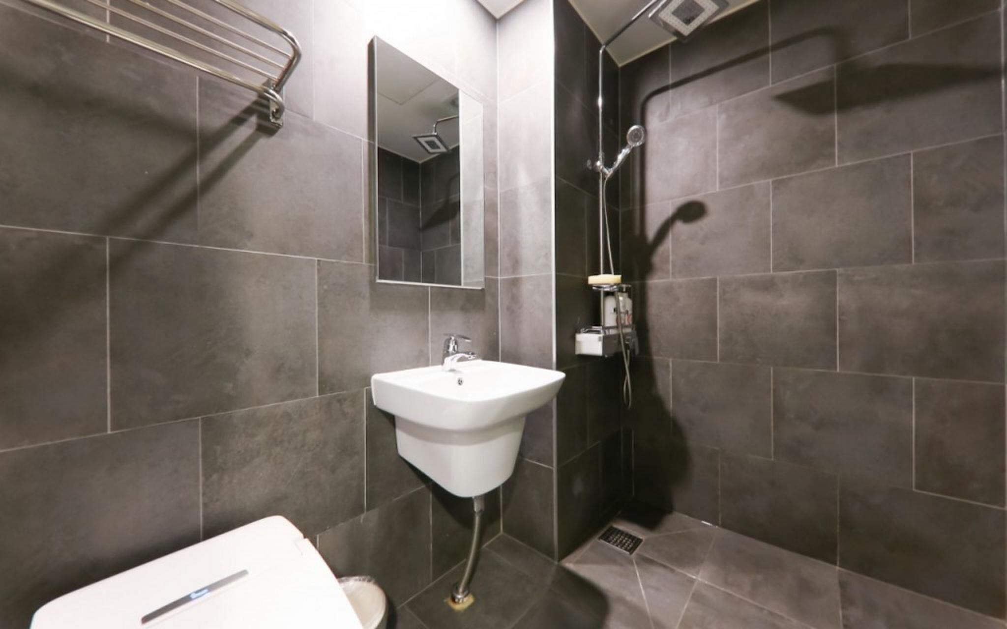 Daejeon Sintanjin Hotel Wol