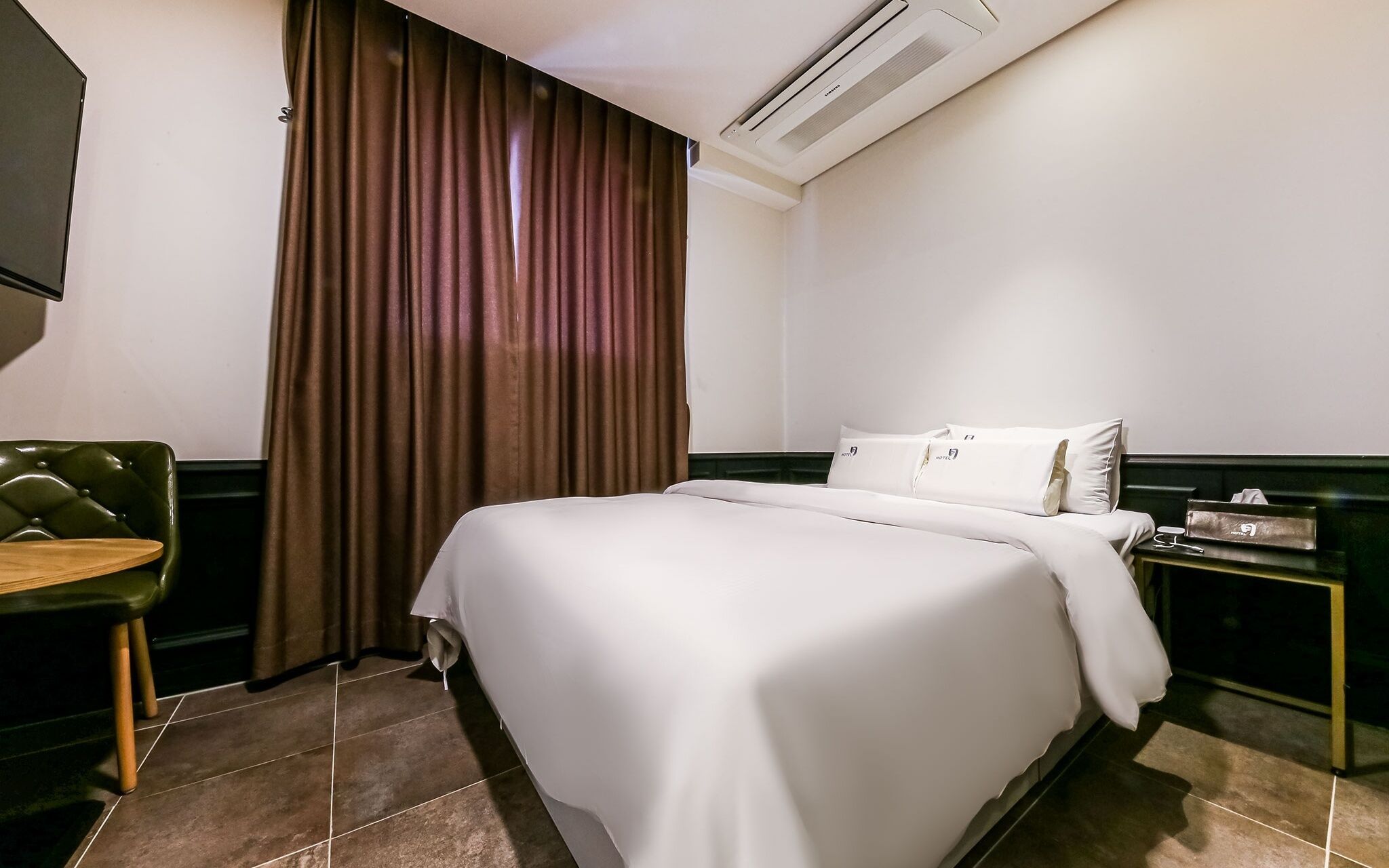 Daejeon Sintanjin Hotel Wol