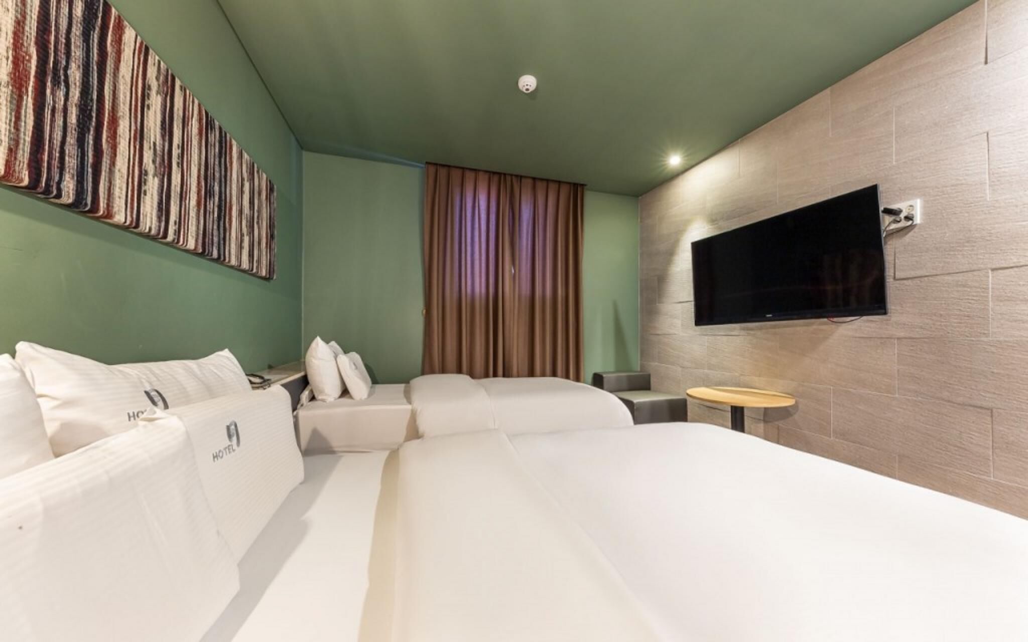 Daejeon Sintanjin Hotel Wol