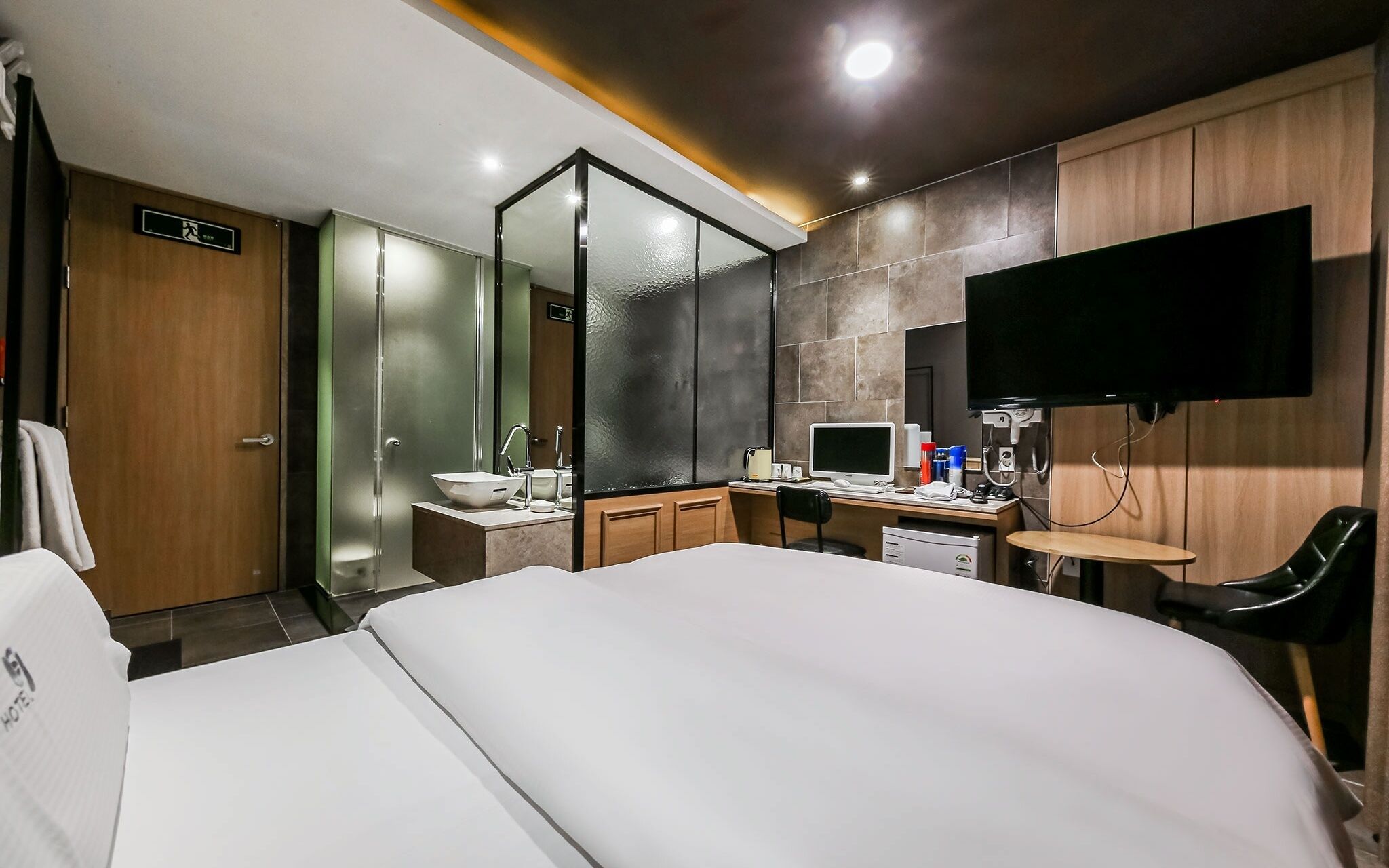 Daejeon Sintanjin Hotel Wol