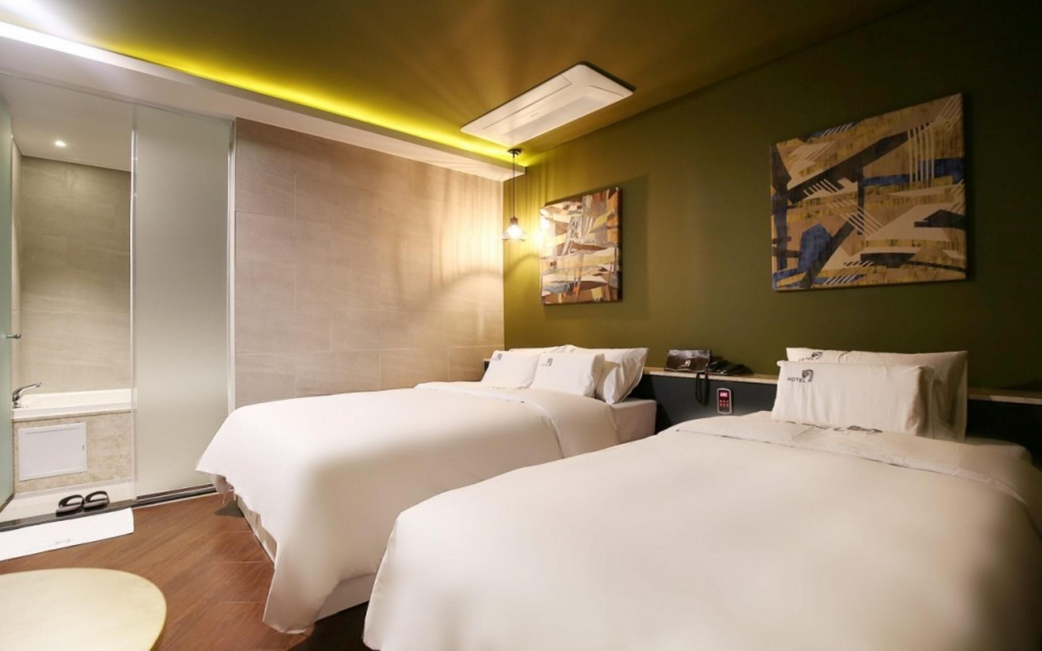 Daejeon Sintanjin Hotel Wol