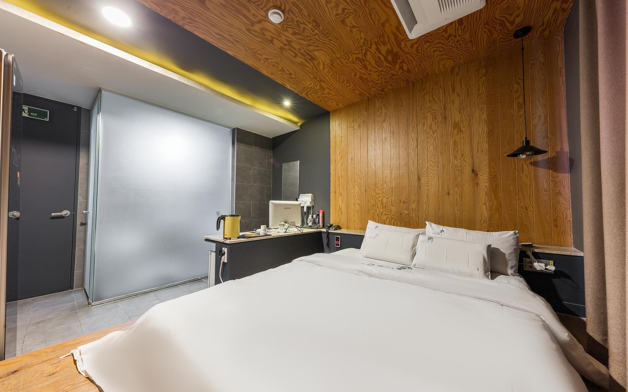 Daejeon Sintanjin Hotel Wol