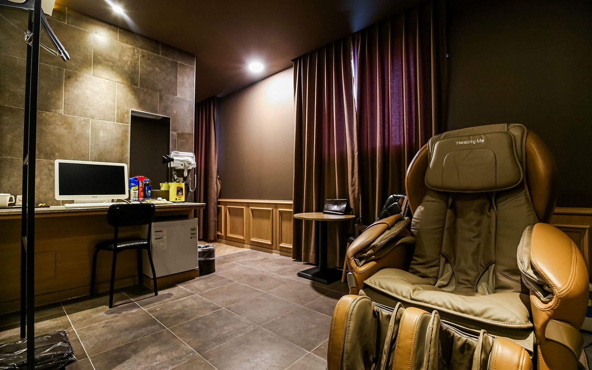 Daejeon Sintanjin Hotel Wol