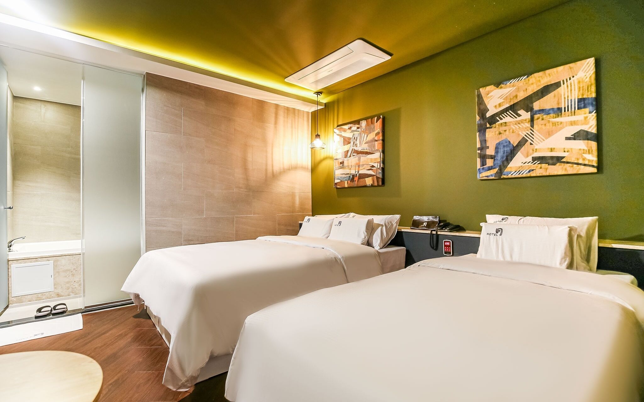 Daejeon Sintanjin Hotel Wol