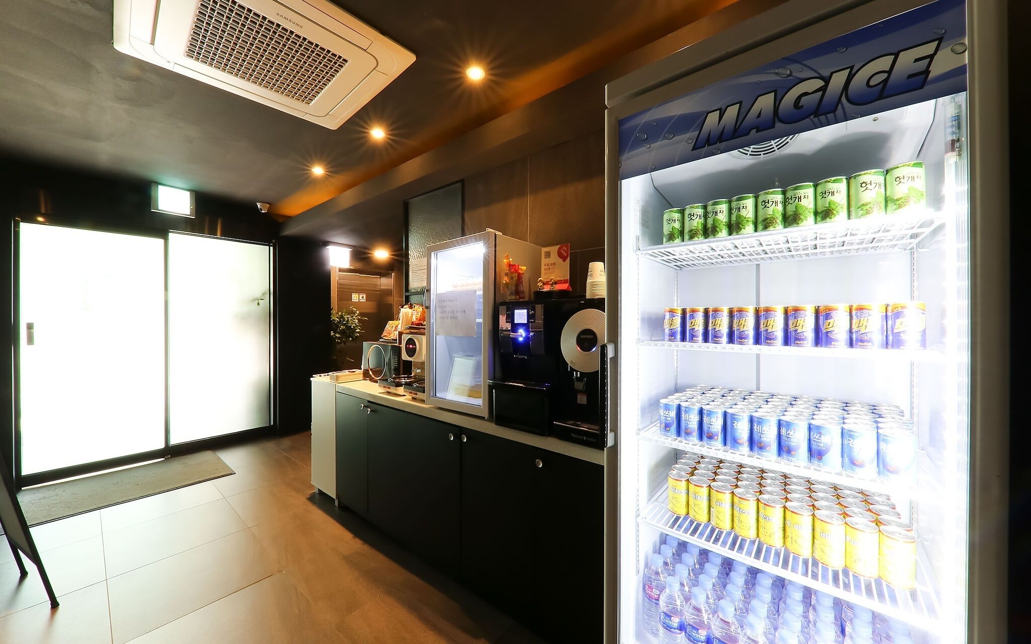 Daejeon Sintanjin Hotel Wol