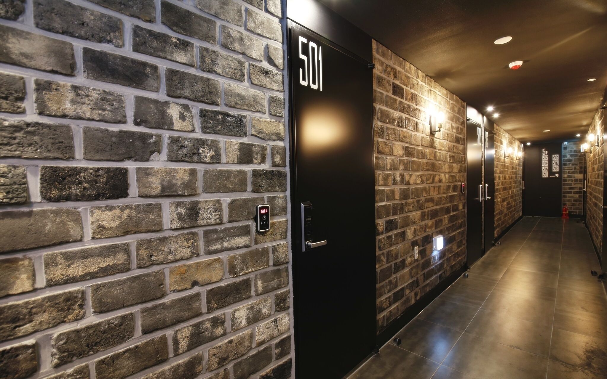 Daejeon Sintanjin Hotel Wol