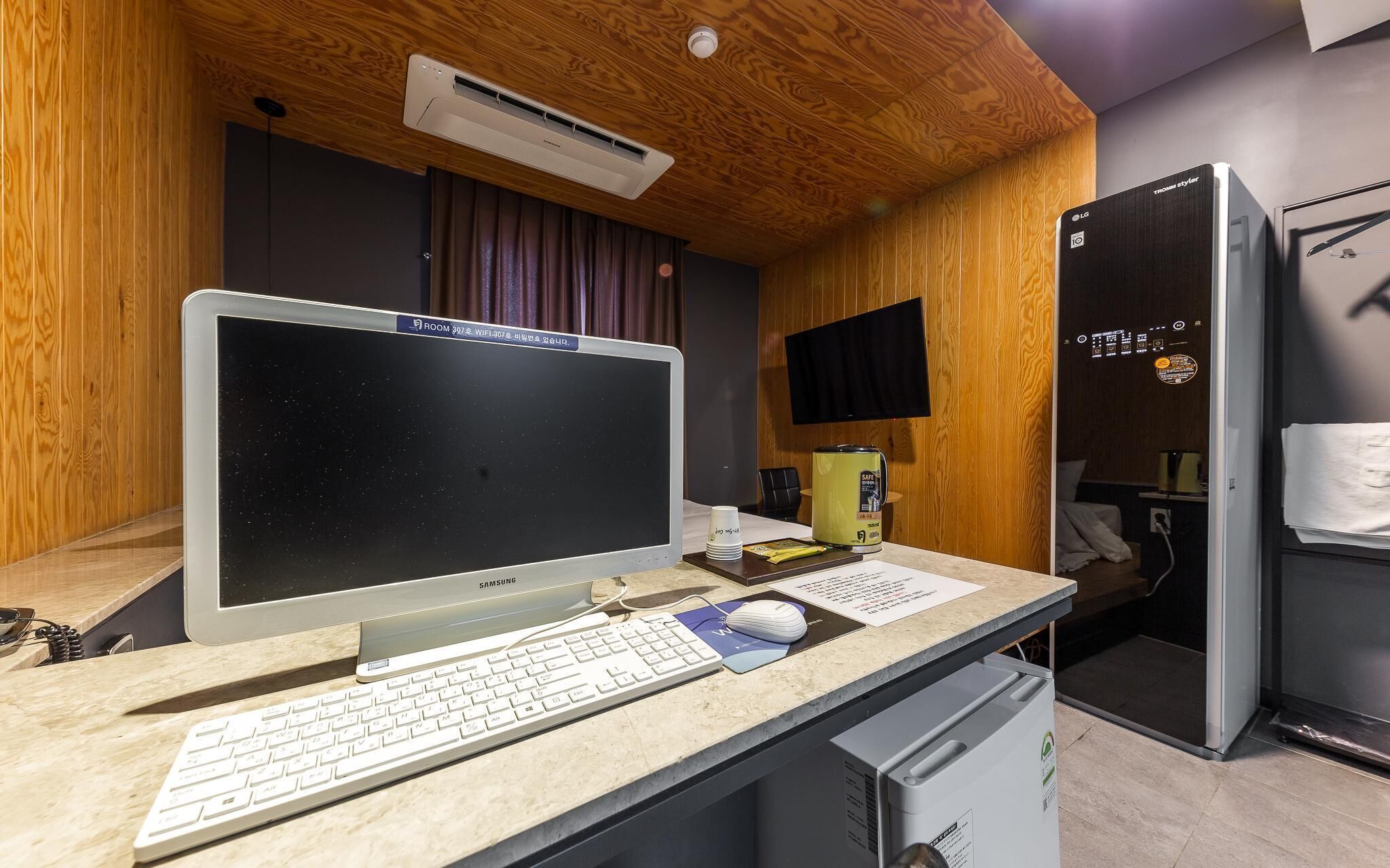 Daejeon Sintanjin Hotel Wol