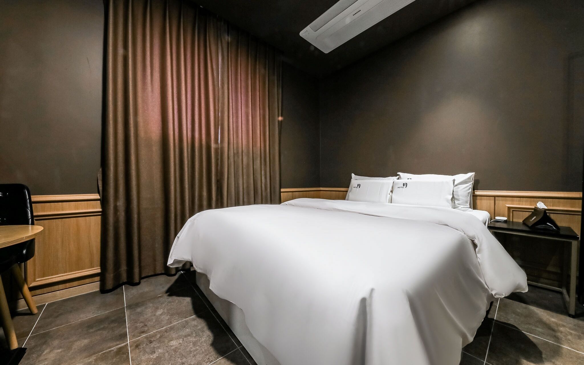 Daejeon Sintanjin Hotel Wol