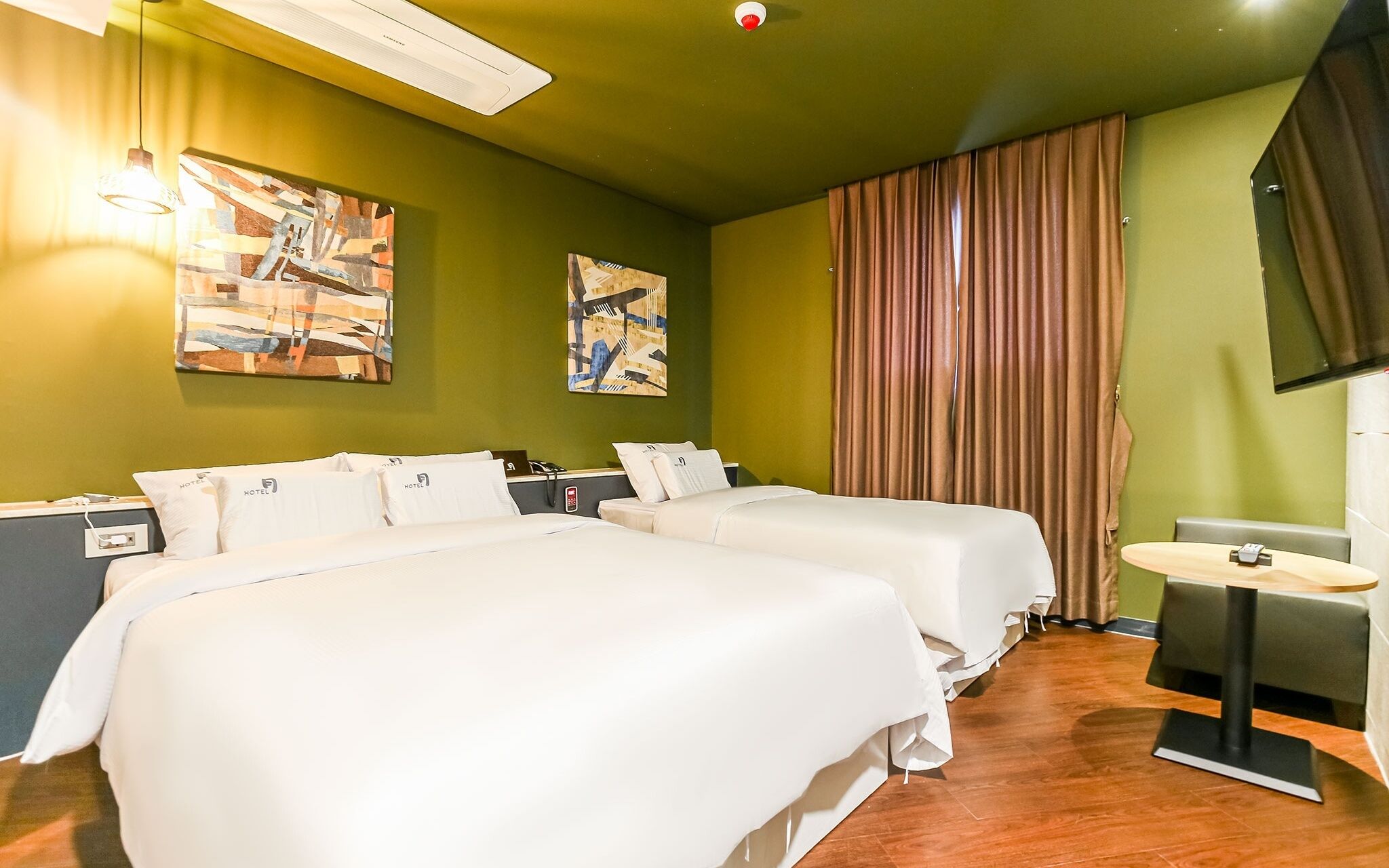 Daejeon Sintanjin Hotel Wol