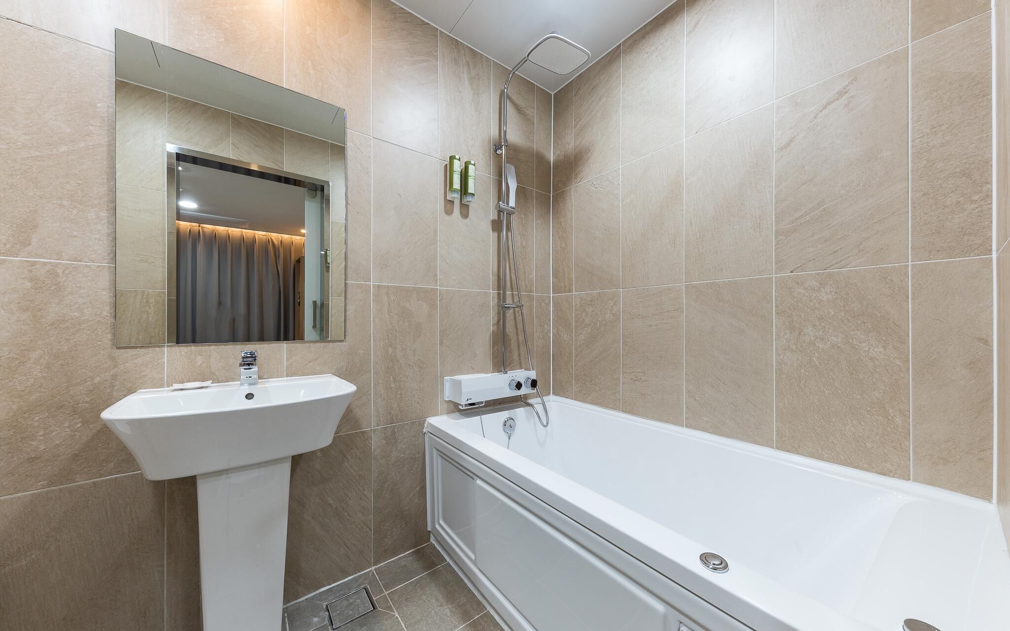 Daejeon Wolpyeong Hotel Continew