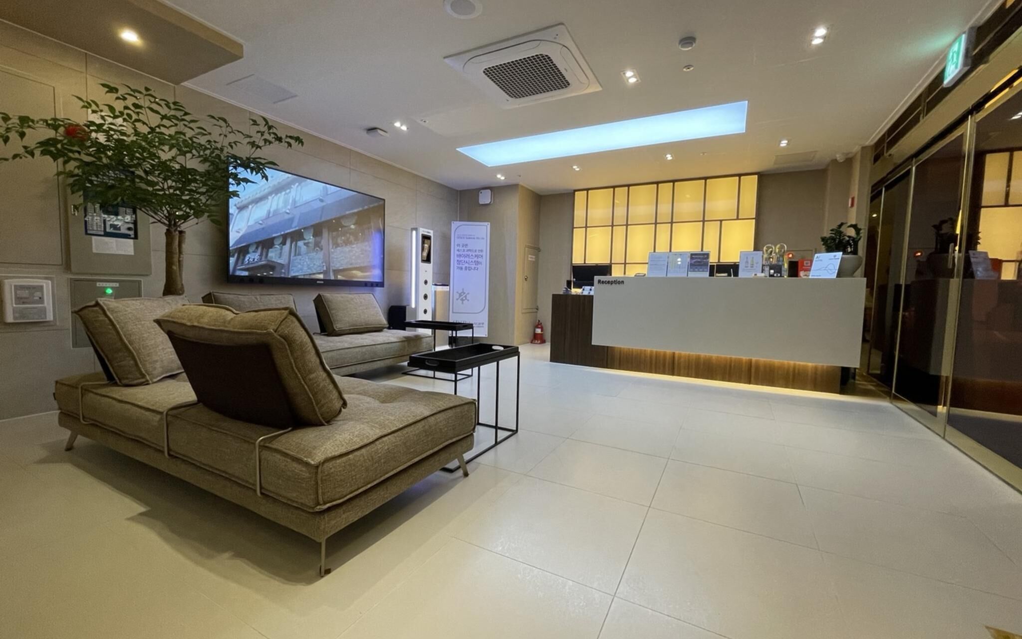 Daejeon Wolpyeong Hotel Continew