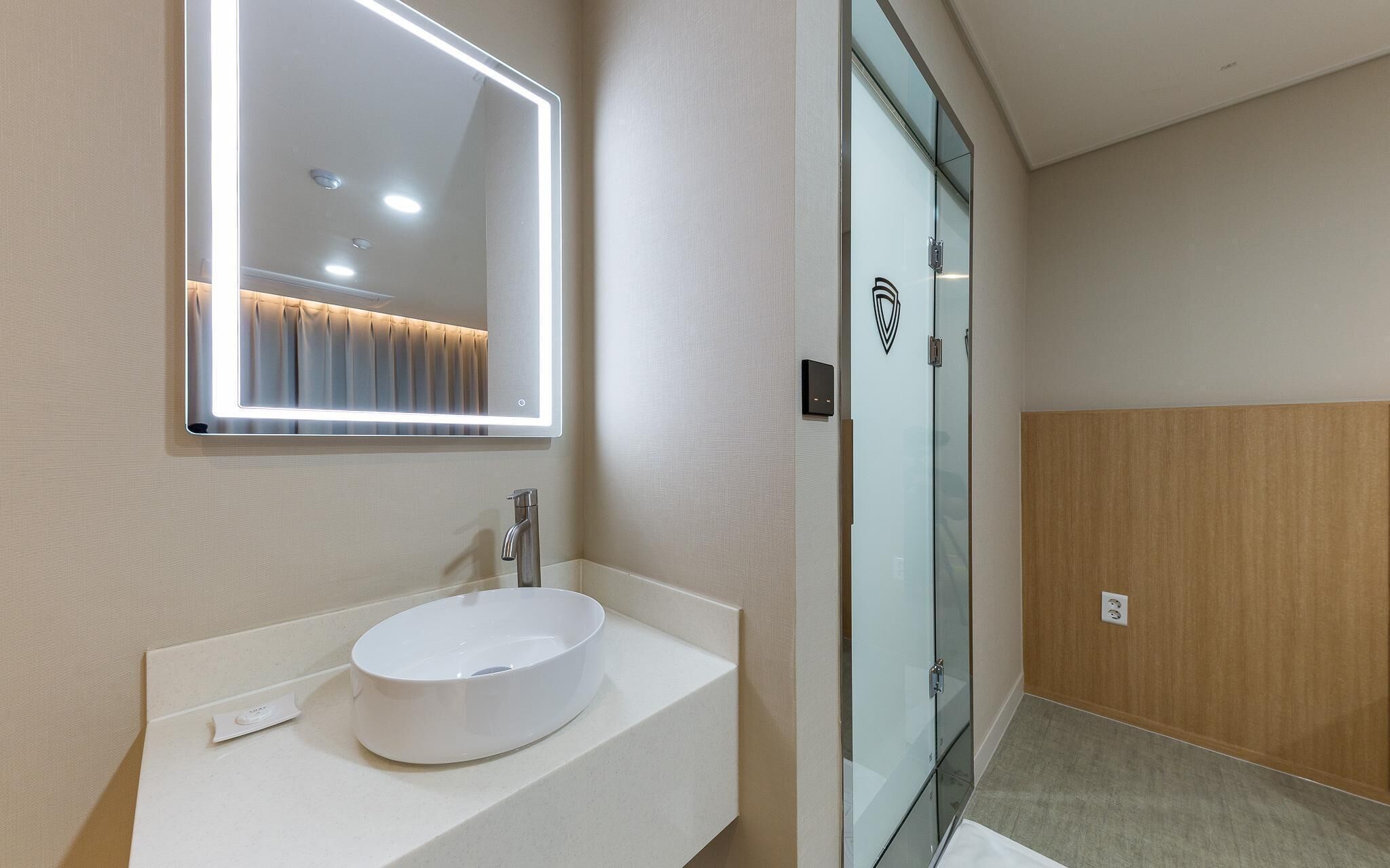 Daejeon Wolpyeong Hotel Continew