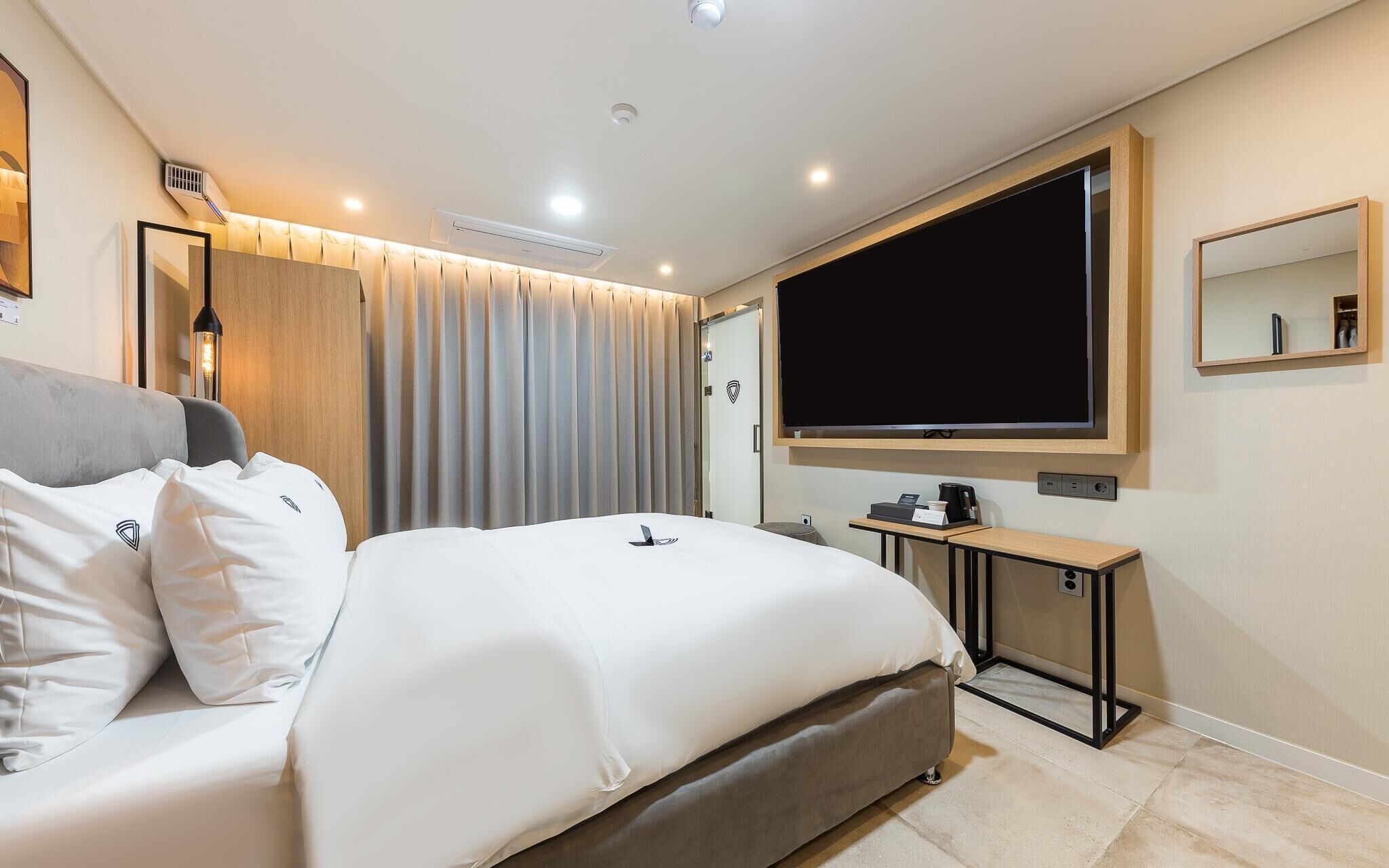 Daejeon Wolpyeong Hotel Continew