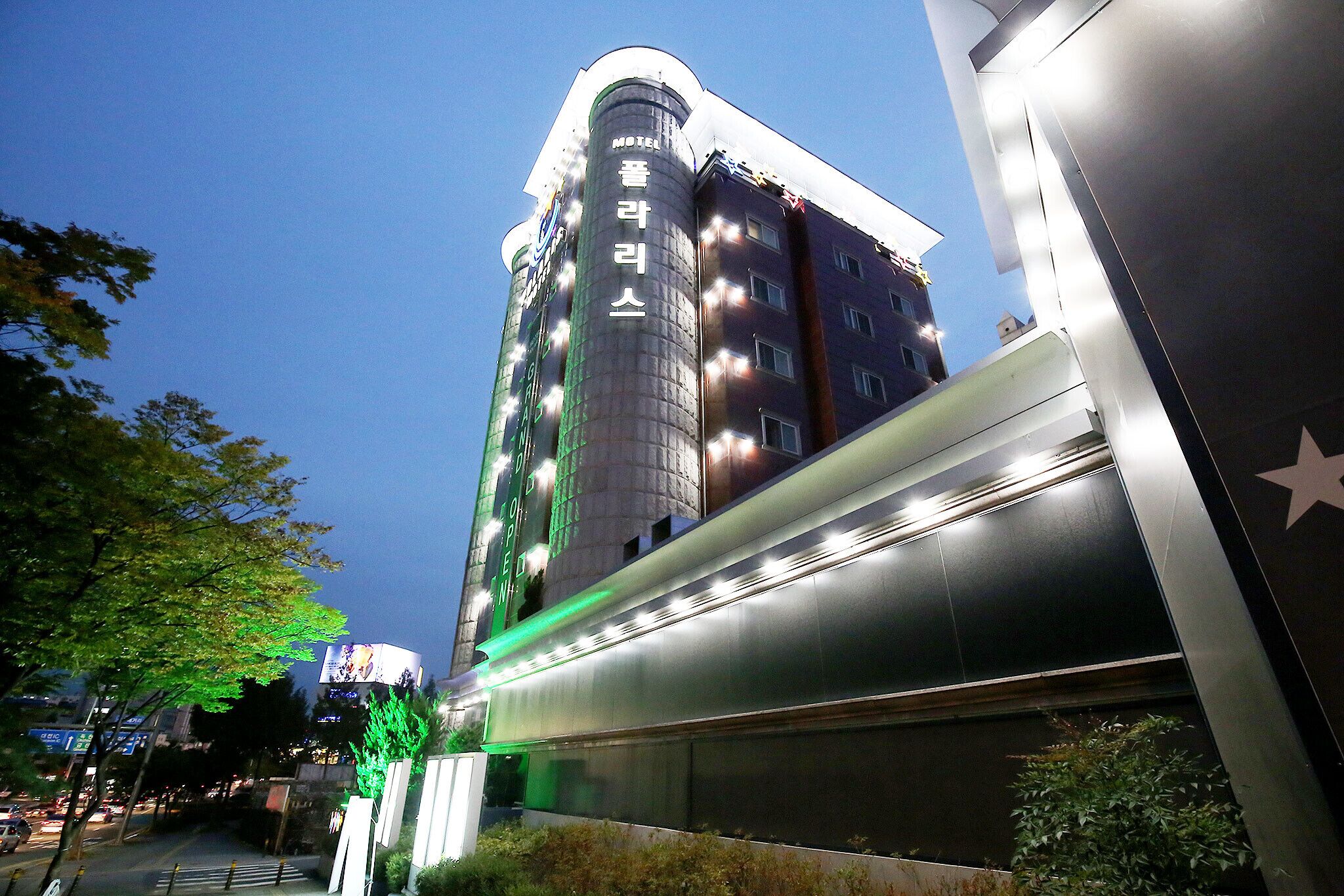 Daejeon Yongjeon Polaris