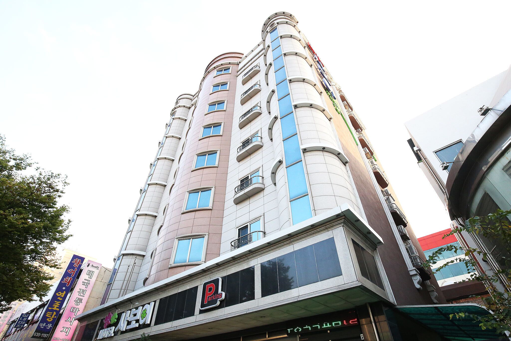 Daejeon Yongjeon Savoy