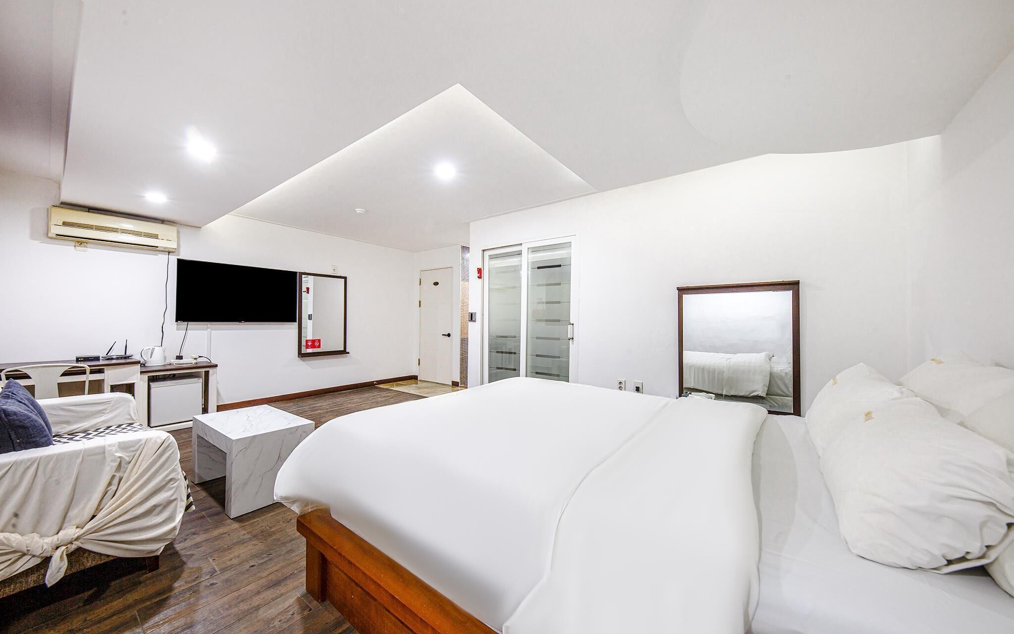 Daejeon Yongjeon Savoy