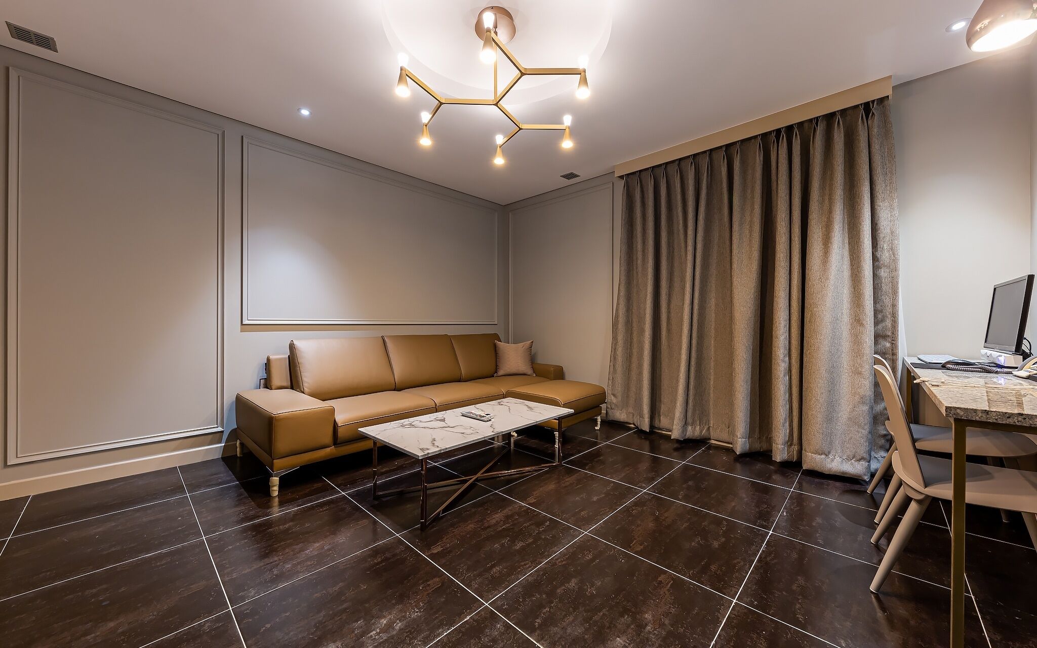 Daejeon Yuseong Bergen Hotel