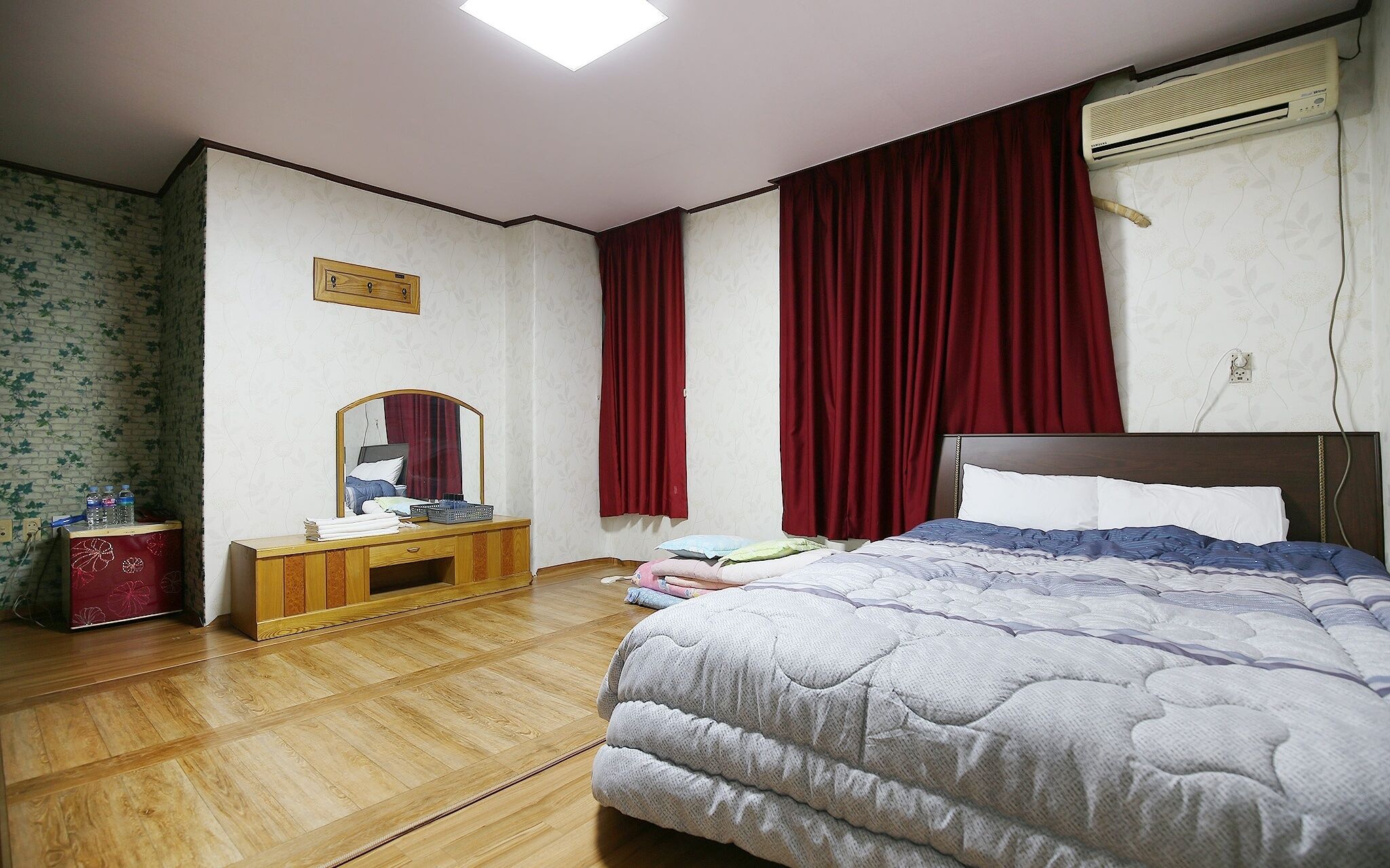 Daejeon Yuseong Chowon Motel