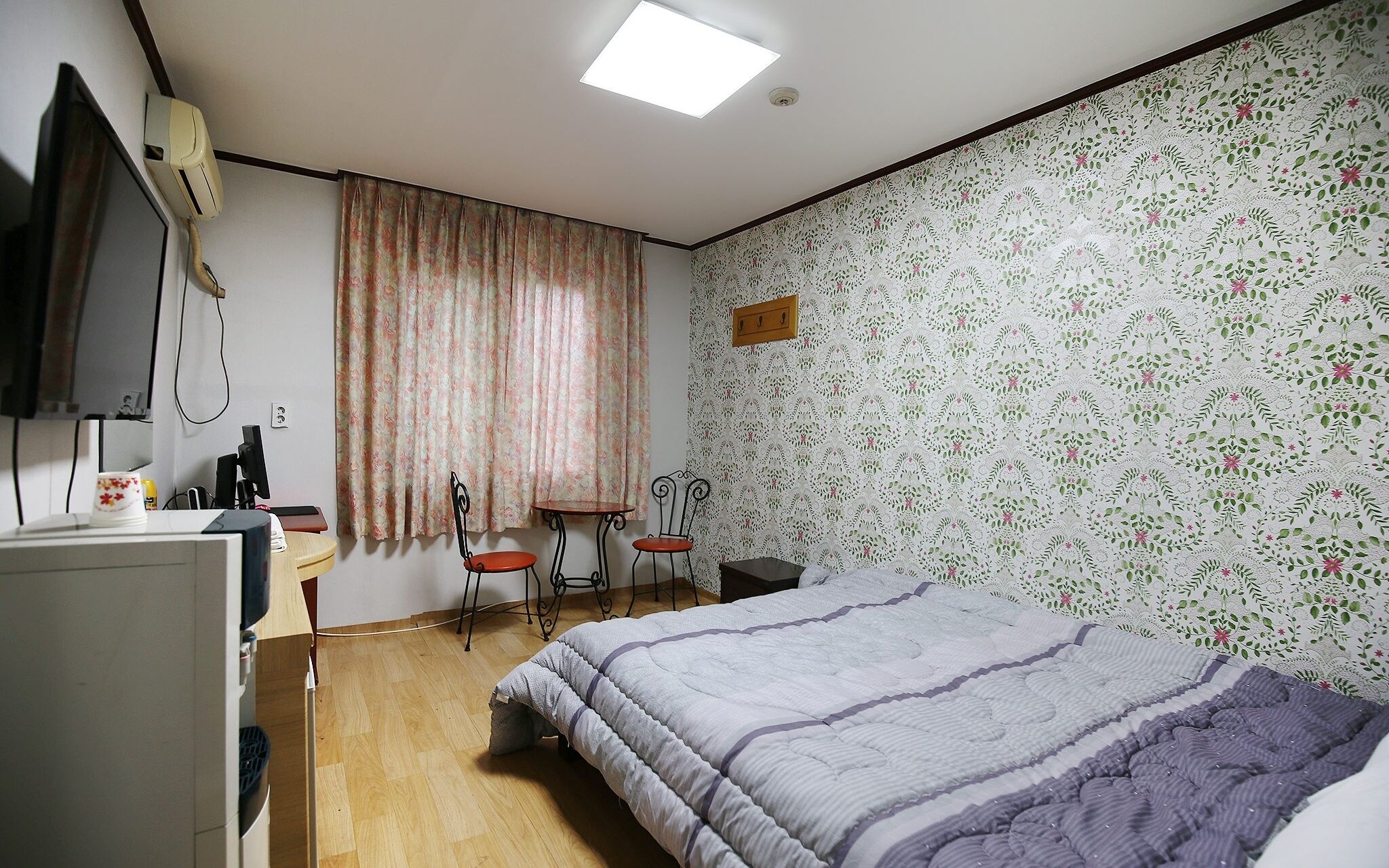 Daejeon Yuseong Chowon Motel