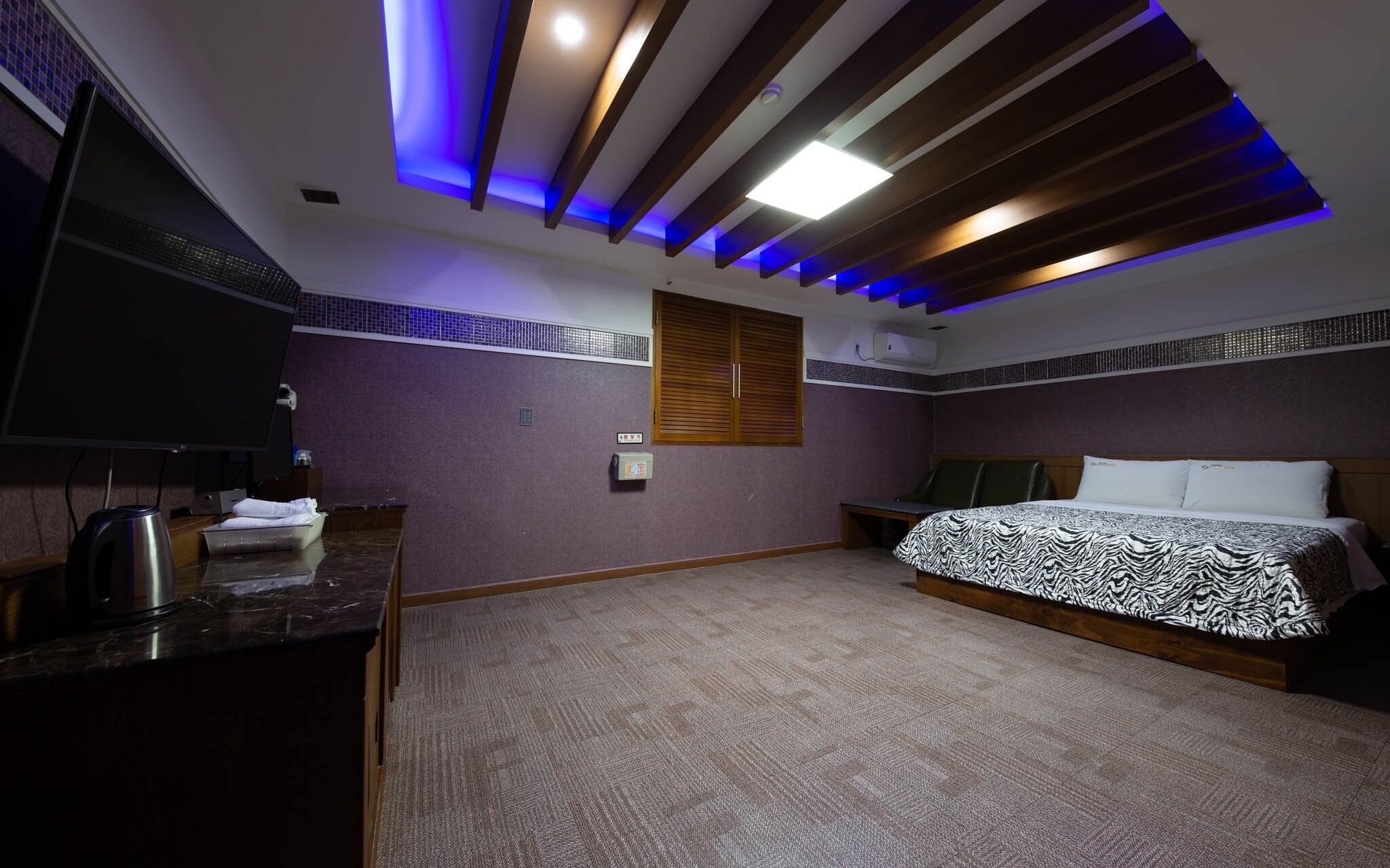 Daejeon Yuseong Cinema Etel