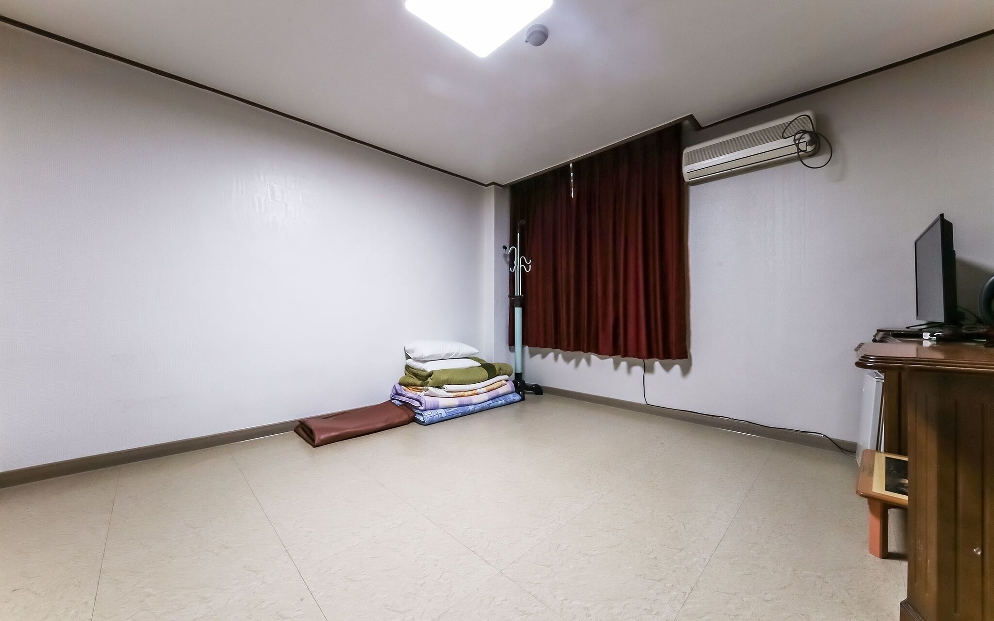Daejeon Yuseong Vienna