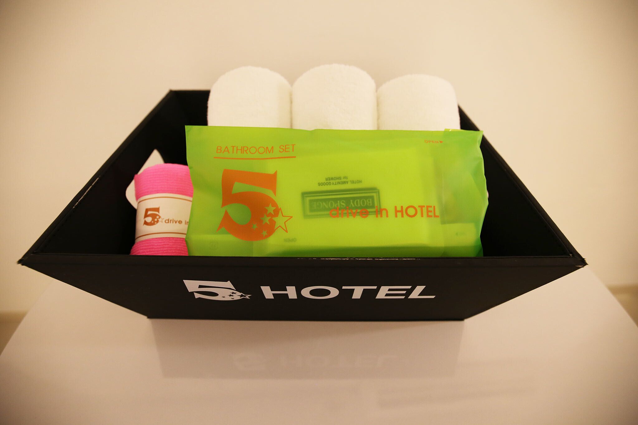Five Hotel