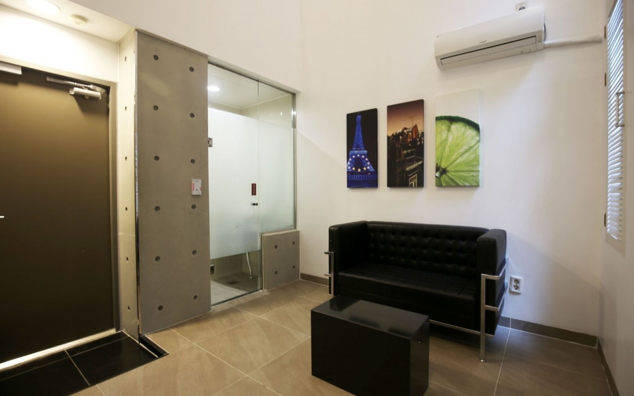 Five Hotel