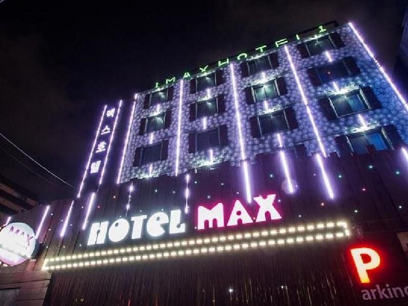 Hotel Max