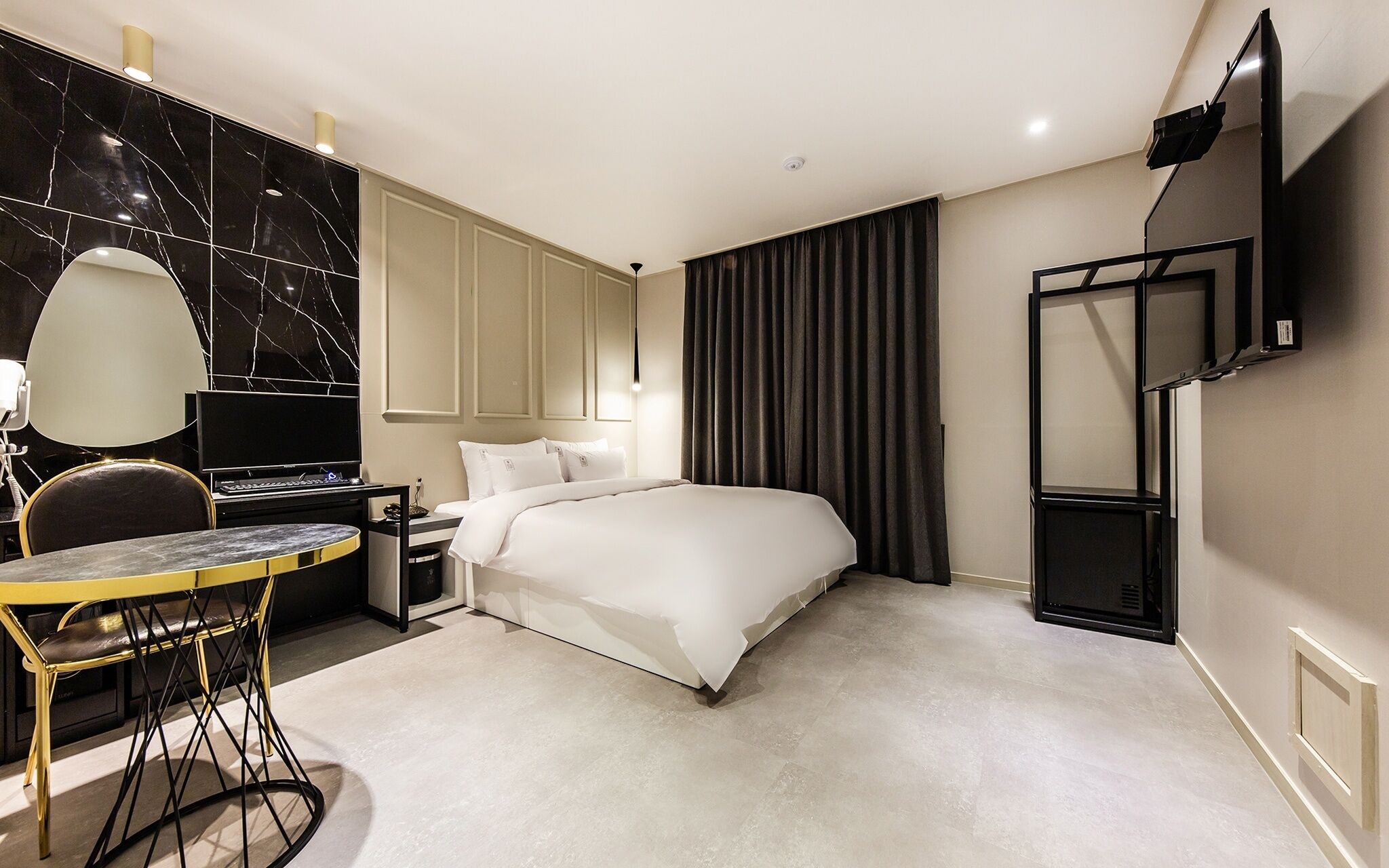 Hotel Yuseong Stay