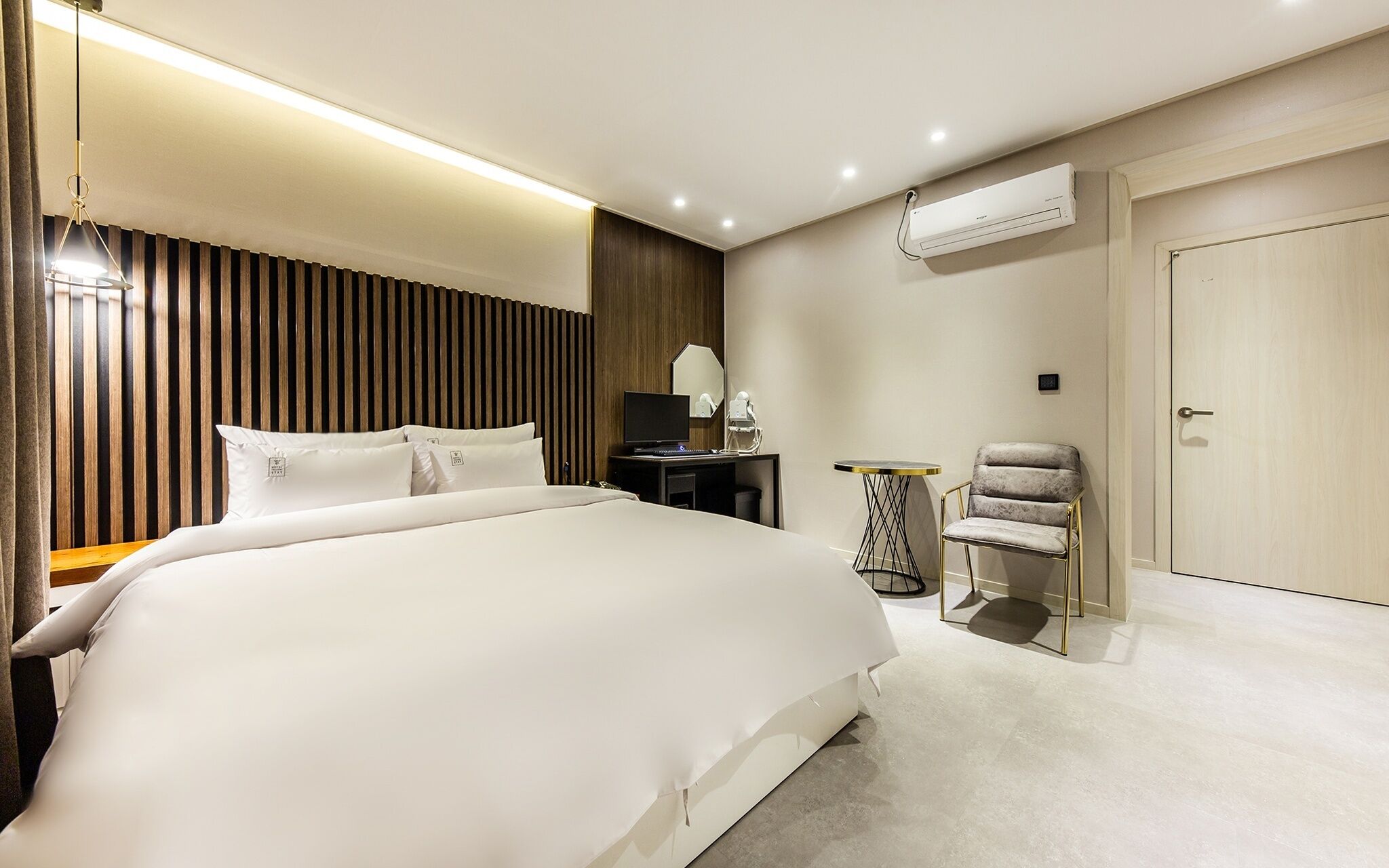 Hotel Yuseong Stay