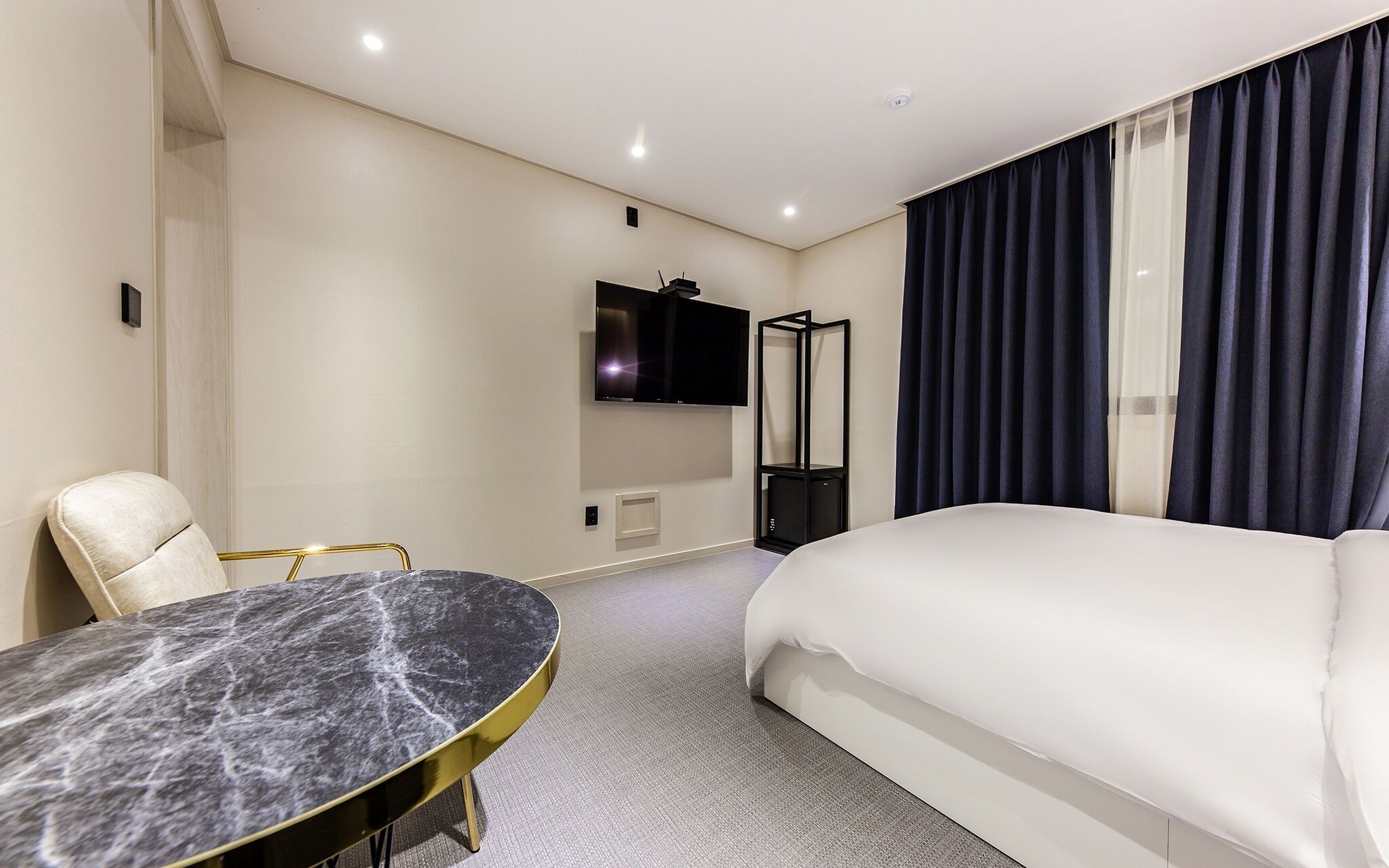 Hotel Yuseong Stay