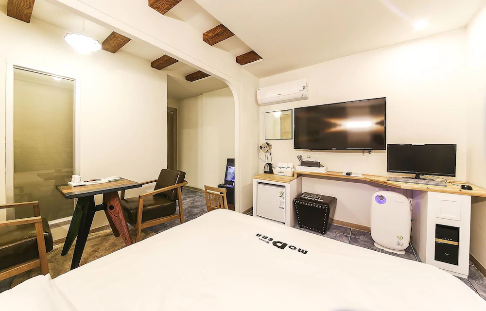 Modern Hotel