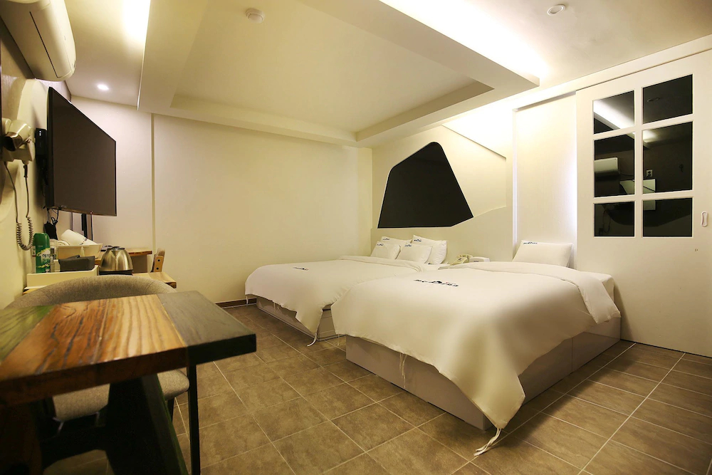 Modern Hotel
