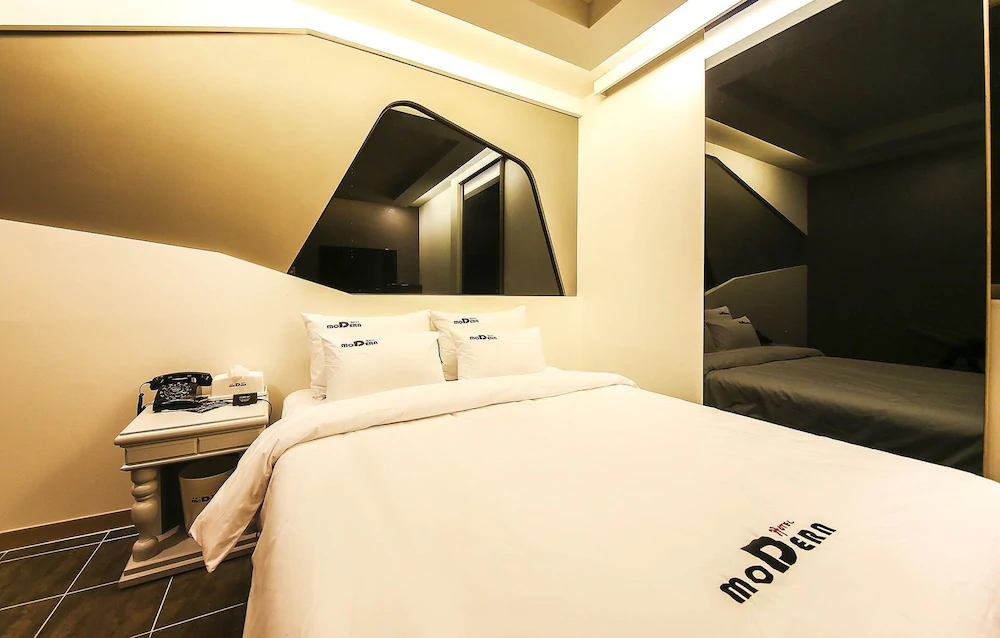 Modern Hotel