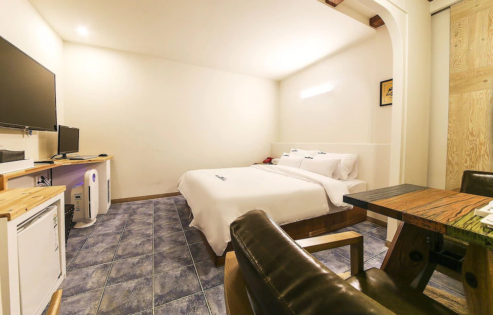 Modern Hotel