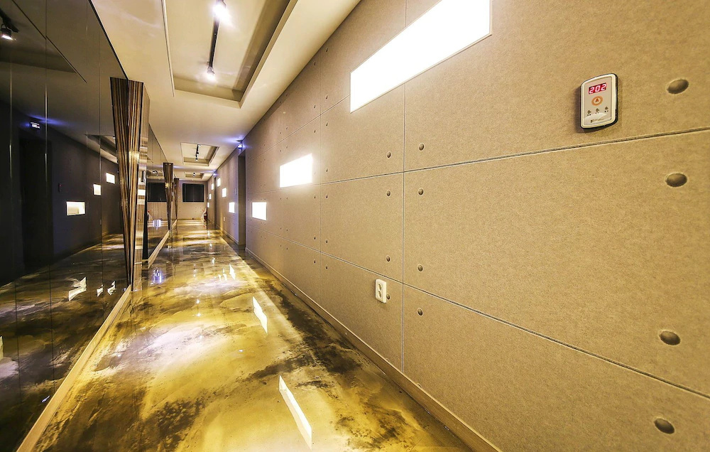 Modern Hotel