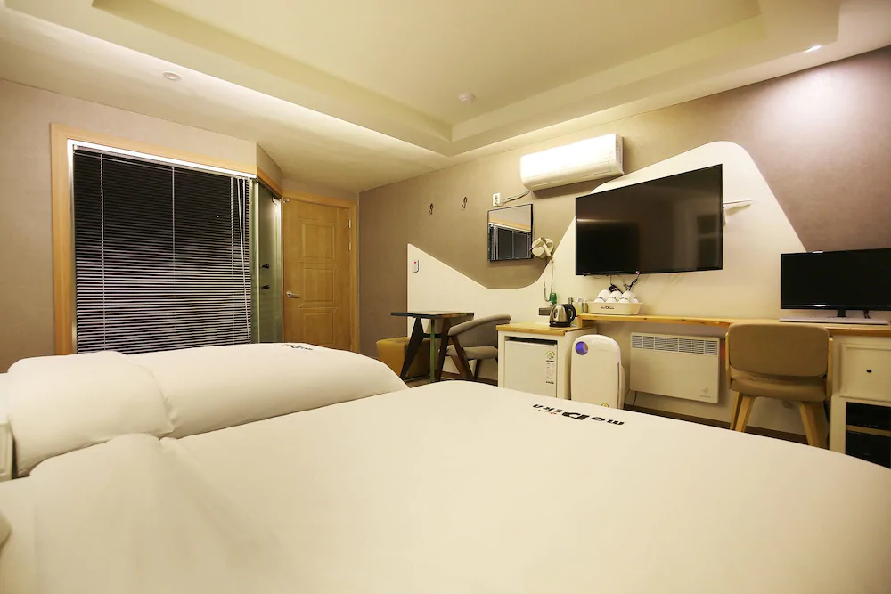 Modern Hotel
