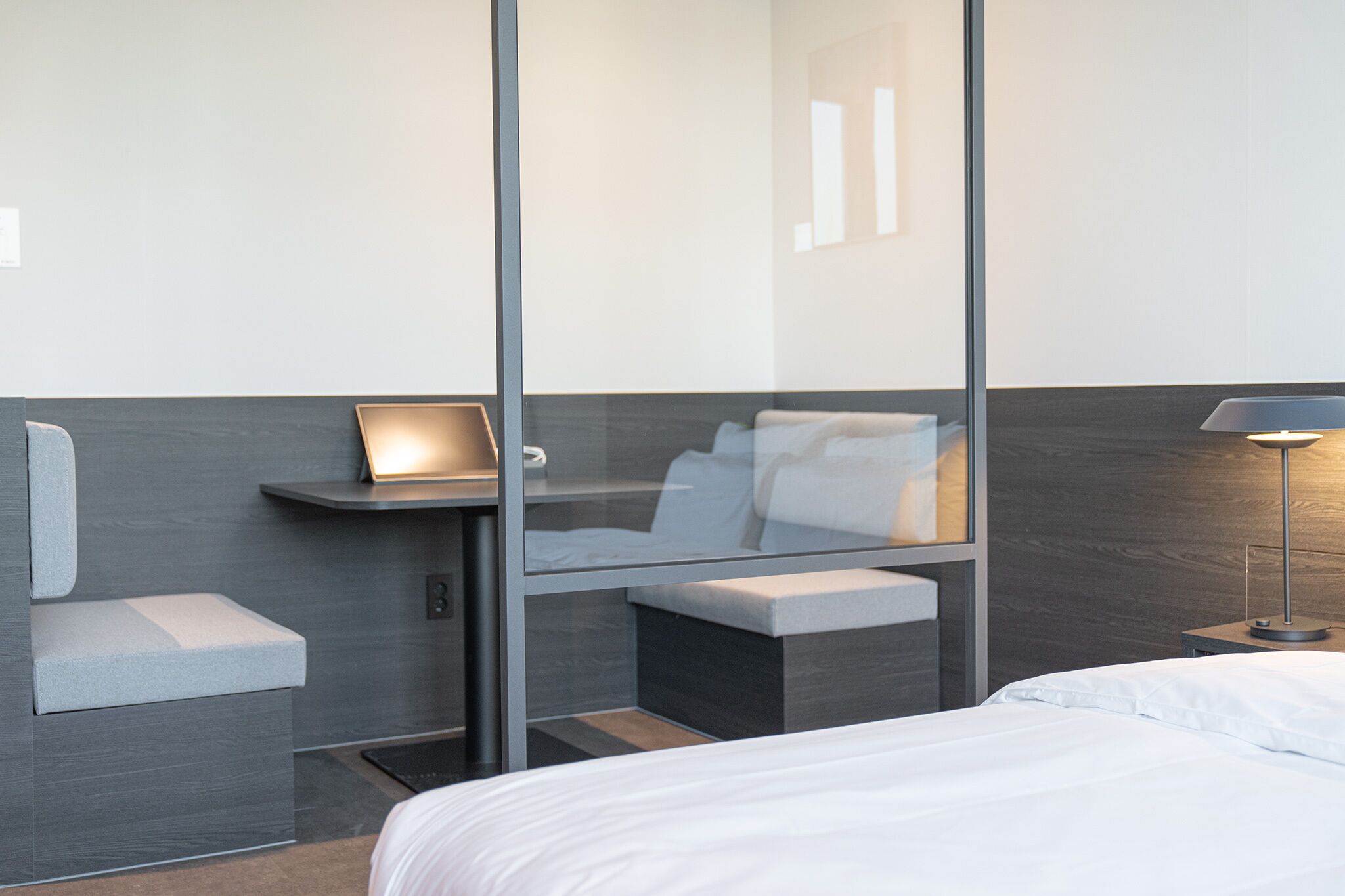 Workers Hotel Daejeon by Aank