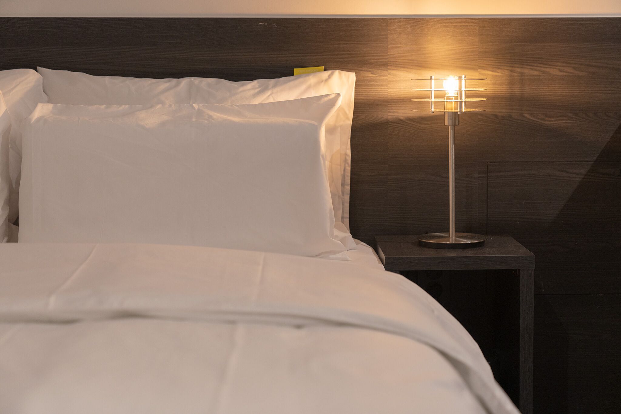 Workers Hotel Daejeon by Aank