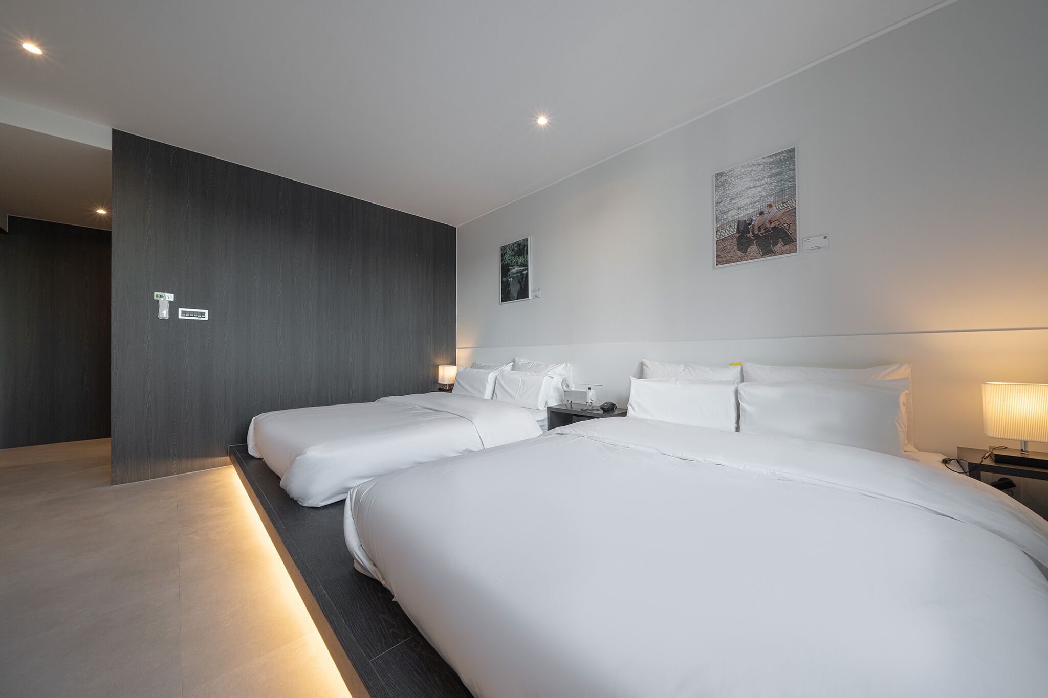 Workers Hotel Daejeon by Aank