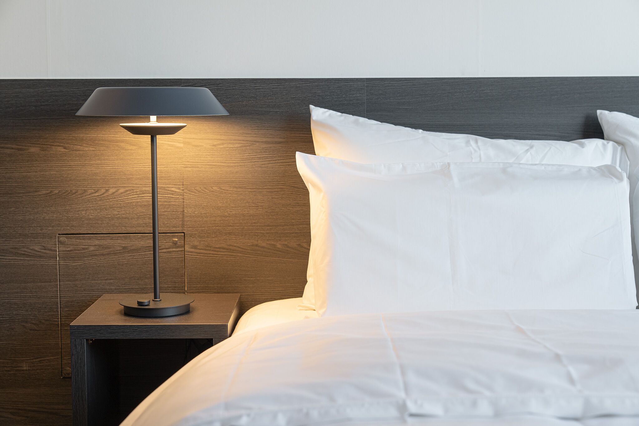 Workers Hotel Daejeon by Aank